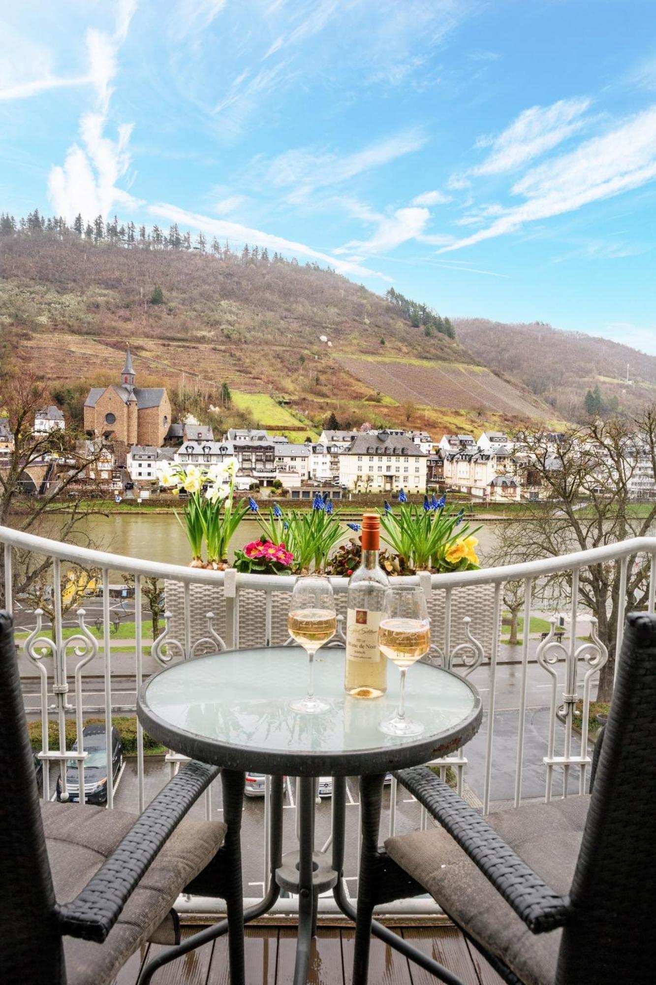 Hotel Germania Cochem Buitenkant foto